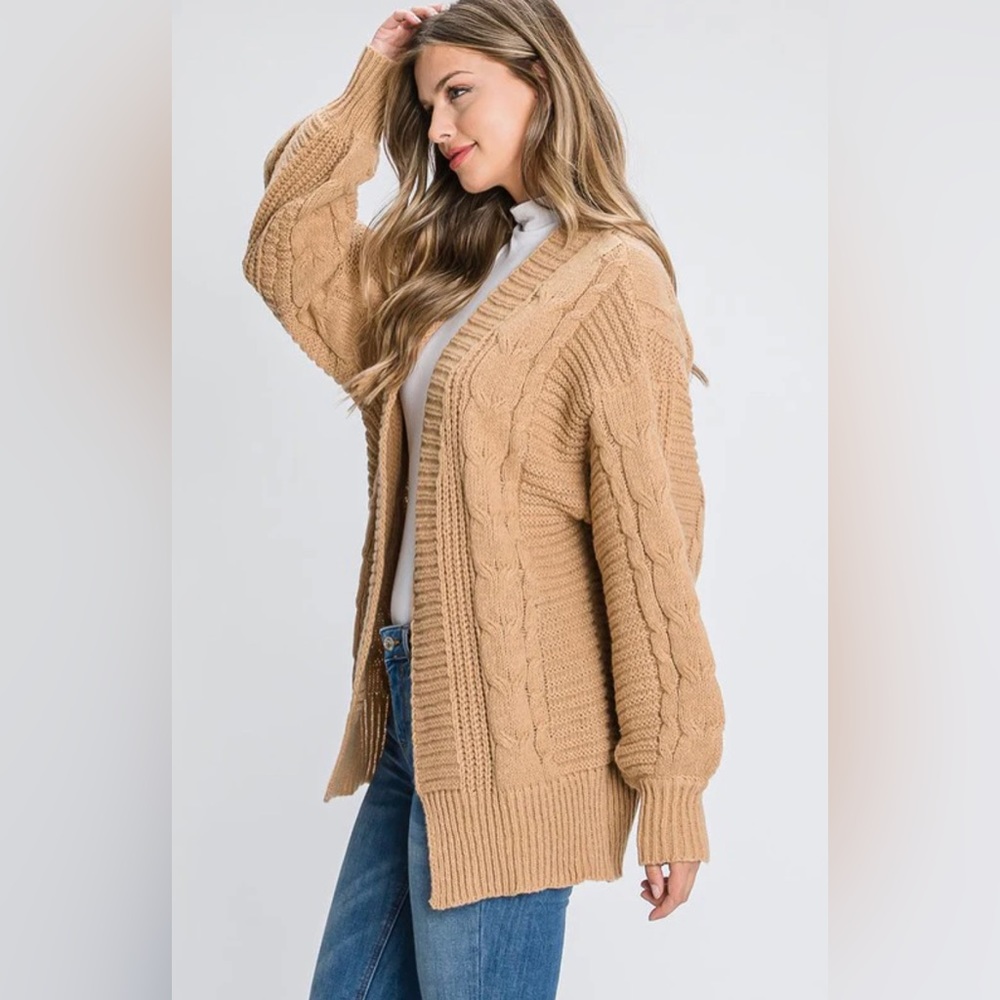 Geegee Cableknit tan caramel chunky cardigan